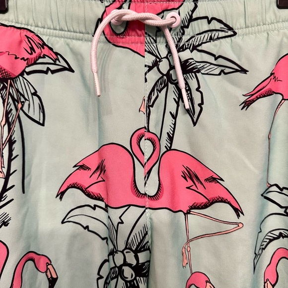 Hollister Light Blue and Pink Flamingo Men's Swim Shorts Medium - Picture 3 of 7